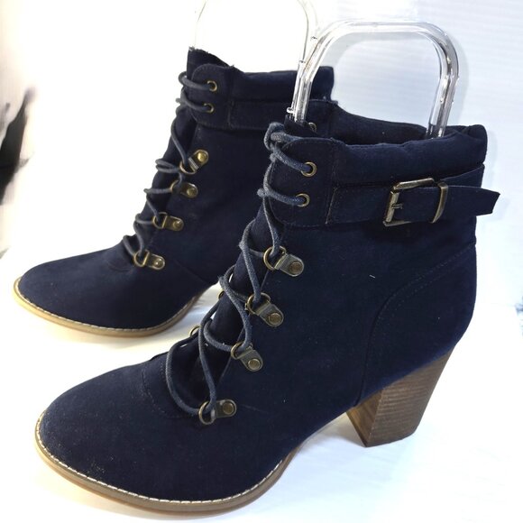 Cato Women's Navy Faux Suede Block Heel Lace-up Ankle Booties Size 11M - Picture 1 of 7